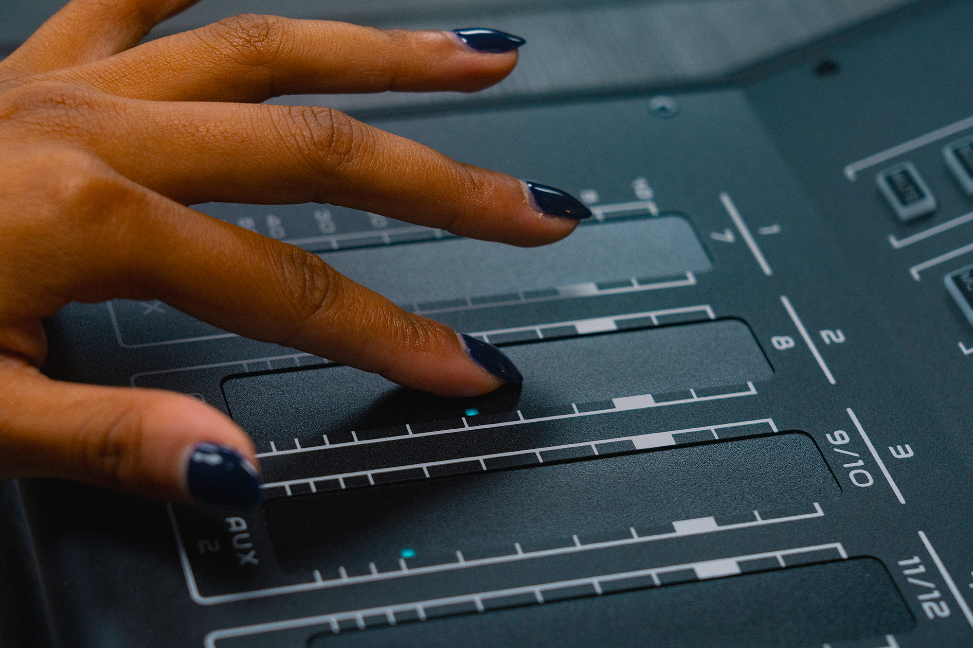 ALTO_TMD16_Faders