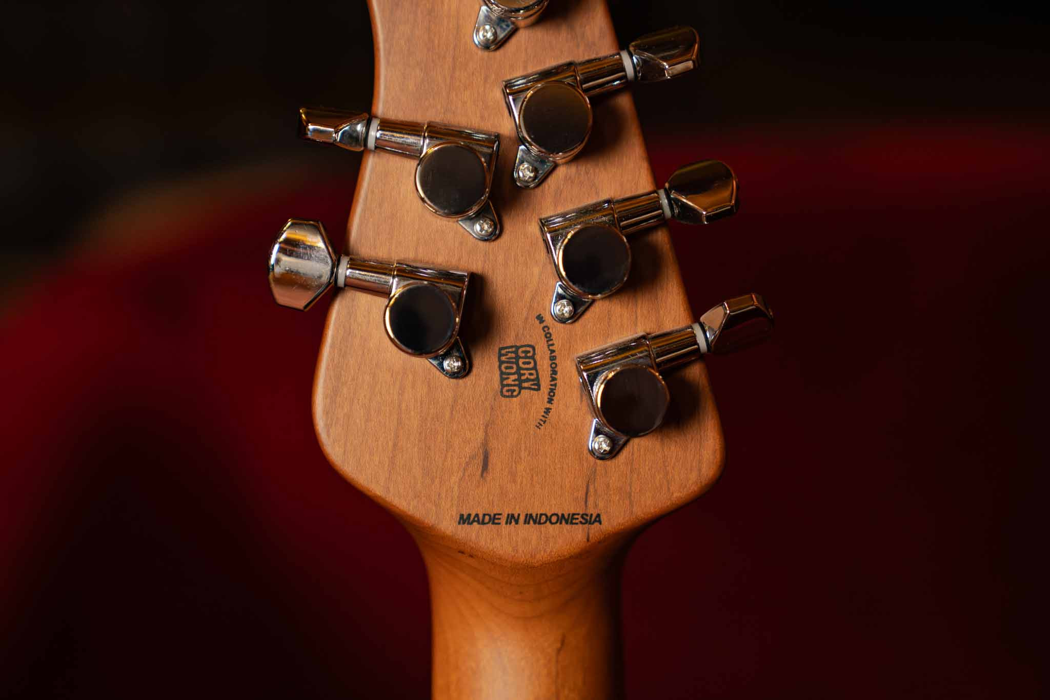 Basse Sterling by Music Man StingRay II Blue Pearl tête arrière