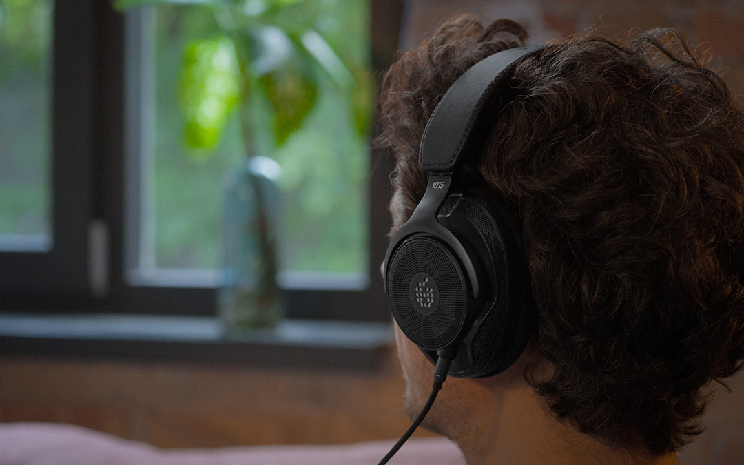 casque H715 reference adam audio